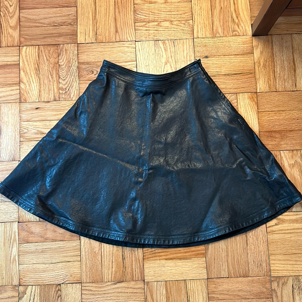 Diane Von Furstenberg DVF A-Line Leather Skirt with Pockets Black Size 0 EUC